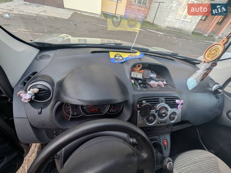 Минивэн Renault Kangoo 2011 в Львове