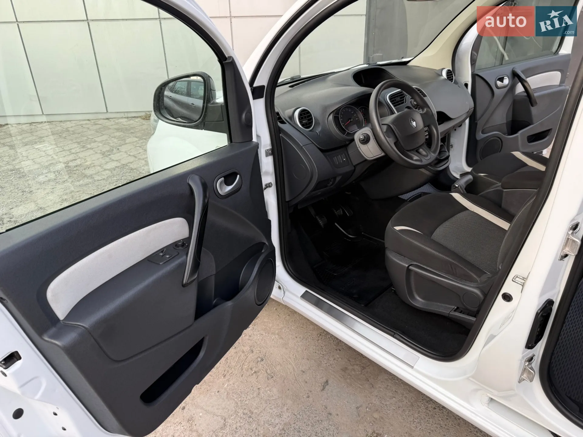 2015 Renault Kangoo - мініатюра 54