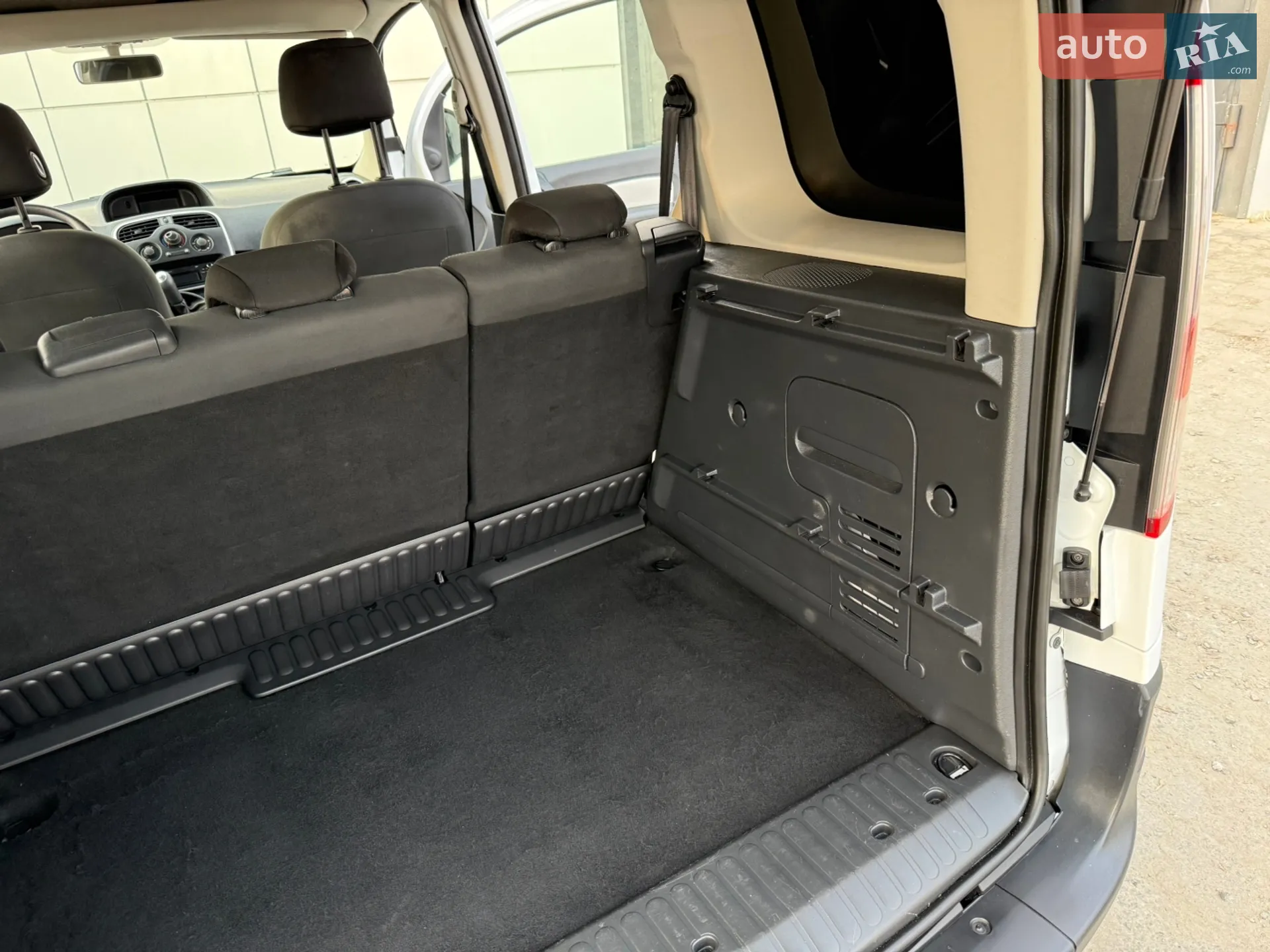 2015 Renault Kangoo - мініатюра 69