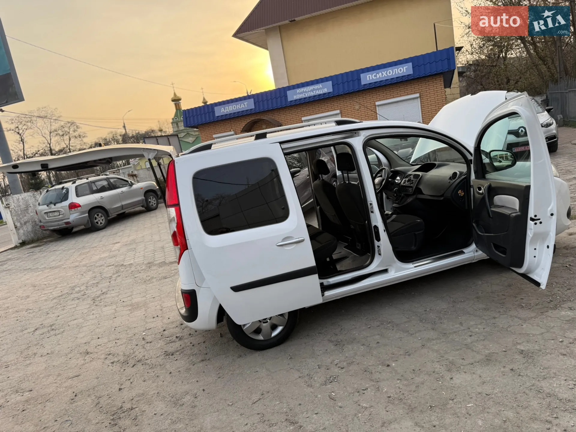 2015 Renault Kangoo - мініатюра 97