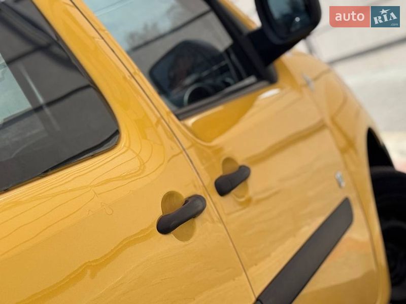 Мінівен Renault Kangoo 2012 в Трускавці