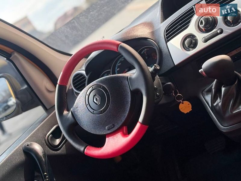 Мінівен Renault Kangoo 2012 в Трускавці