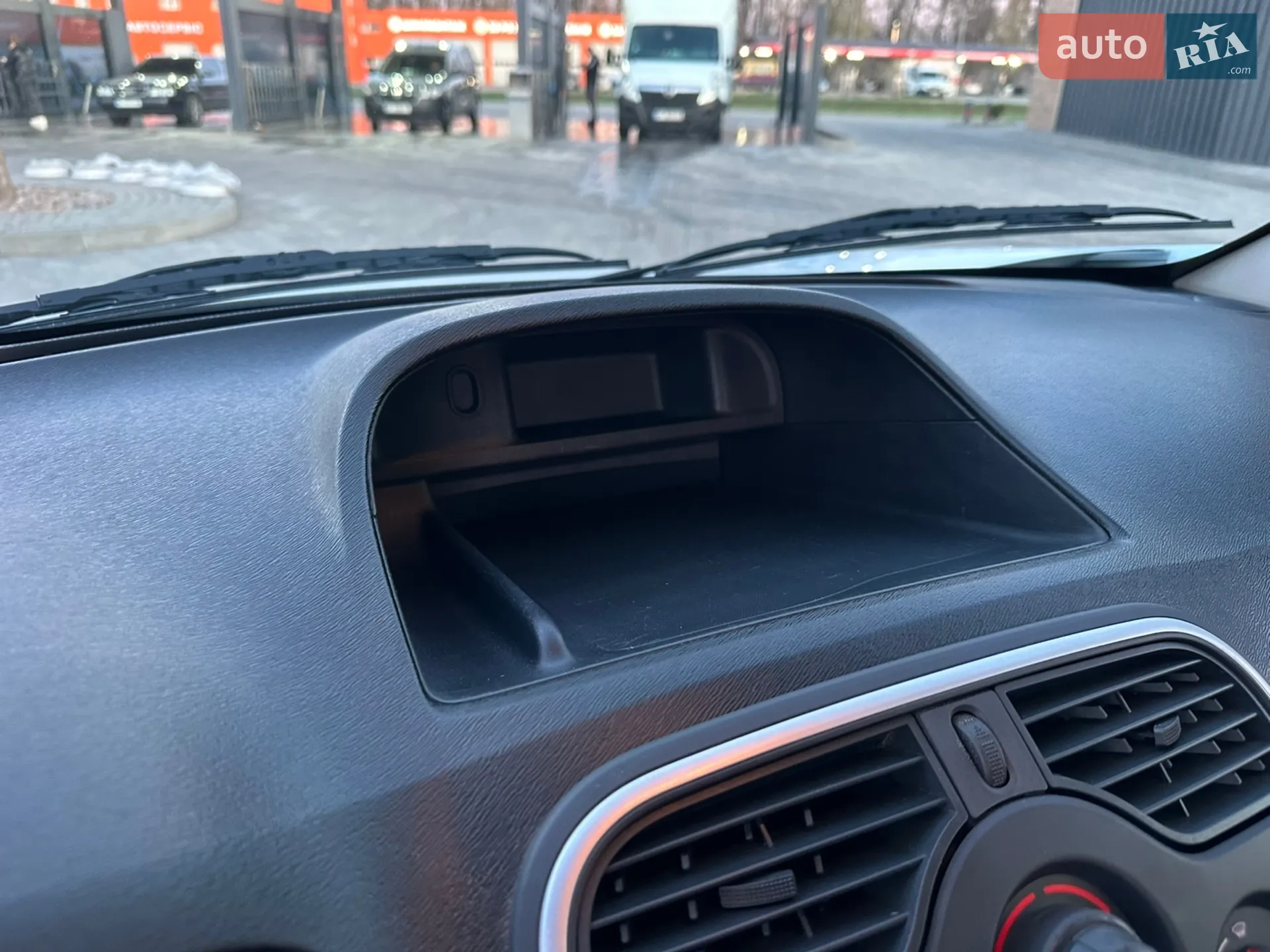 2013 Renault Kangoo - мініатюра 65