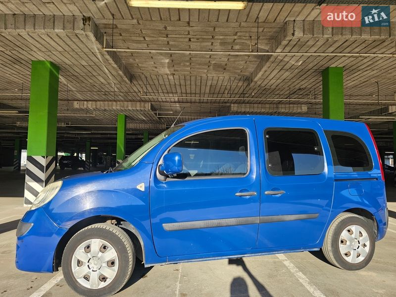 Мінівен Renault Kangoo 2010 в Києві фото 2 Мінівен Renault Kangoo 2010 в Києві