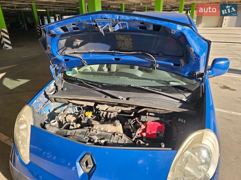 Мінівен Renault Kangoo 2010 в Києві фото 9 Мінівен Renault Kangoo 2010 в Києві