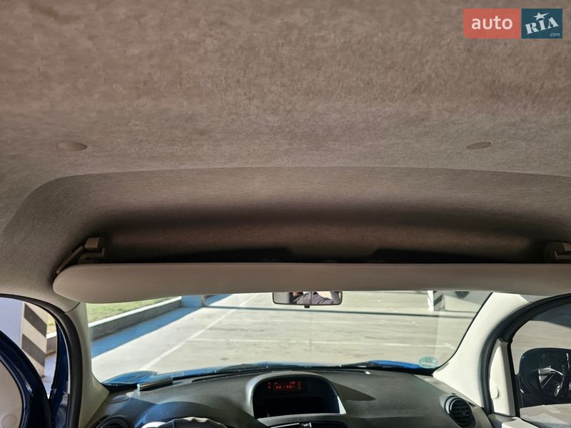 Мінівен Renault Kangoo 2010 в Києві фото 18 Мінівен Renault Kangoo 2010 в Києві