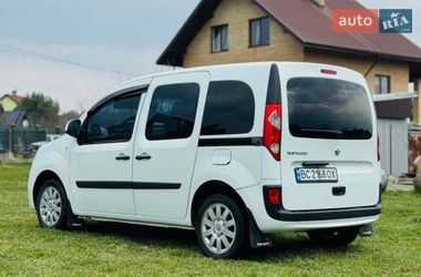 Минивэн Renault Kangoo 2012 в Новояворовске