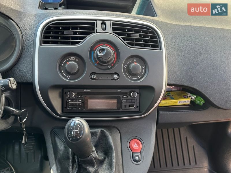 Вантажопасажирський фургон Renault Kangoo 2019 в Сумах