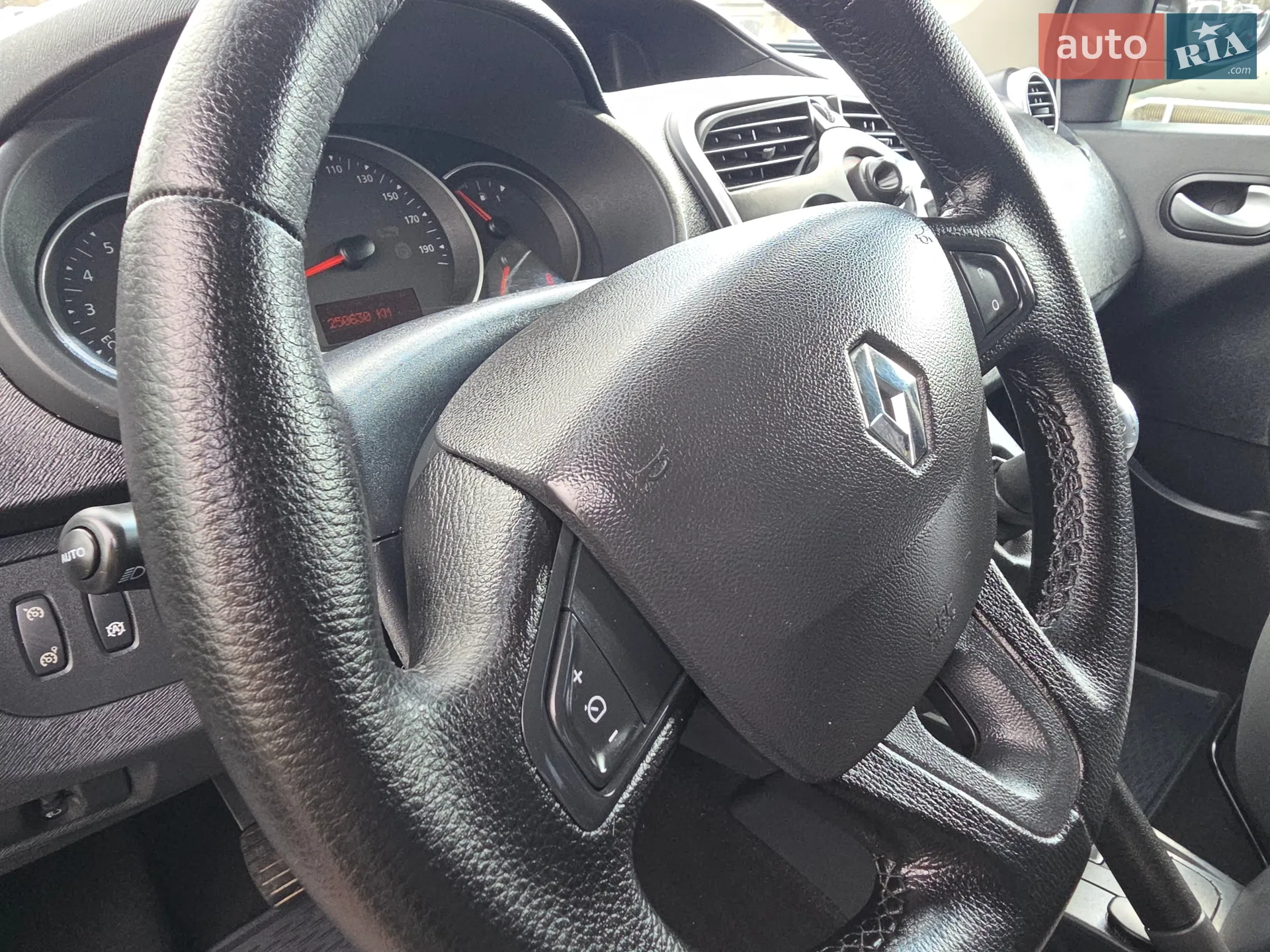 2016 Renault Kangoo - мініатюра 27