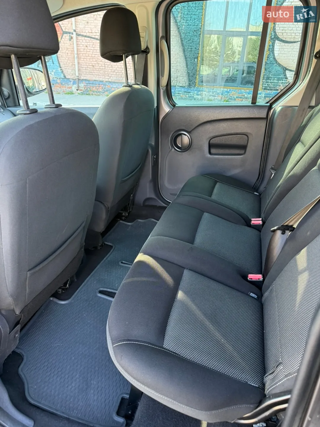 2016 Renault Kangoo - мініатюра 20