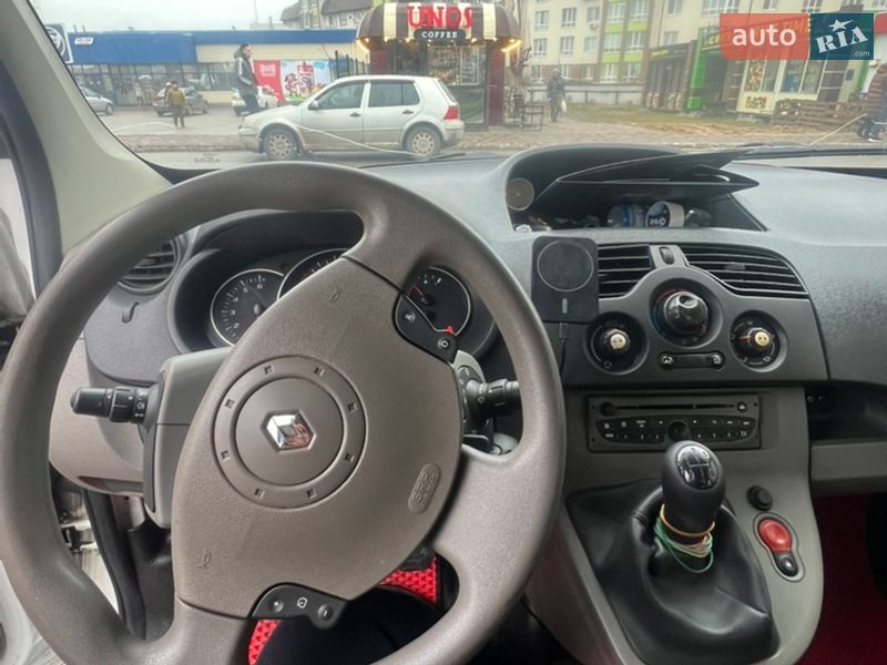 Минивэн Renault Kangoo 2011 в Софиевской Борщаговке фото 10 Минивэн Renault Kangoo 2011 в Софиевской Борщаговке