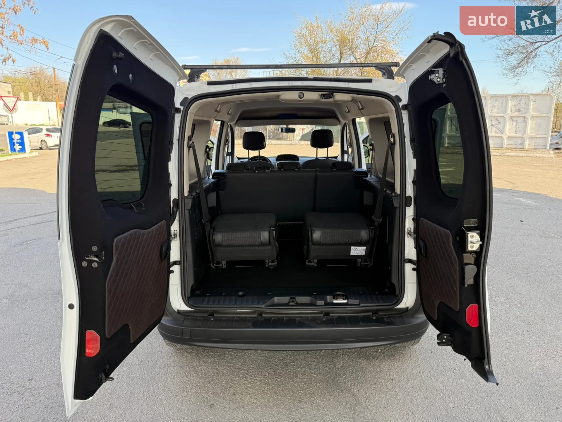 2016 Renault Kangoo - мініатюра 66