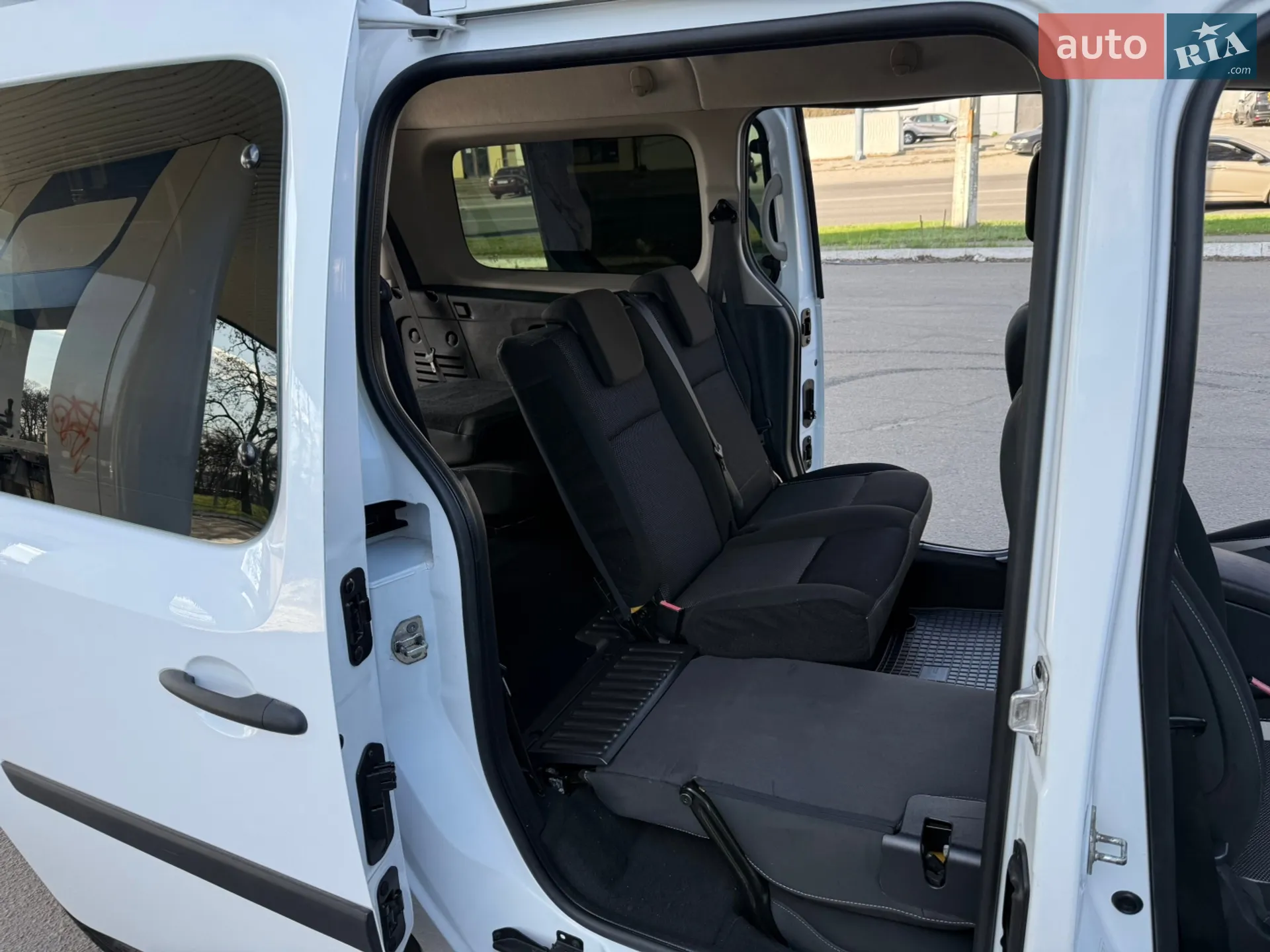 2016 Renault Kangoo - мініатюра 75