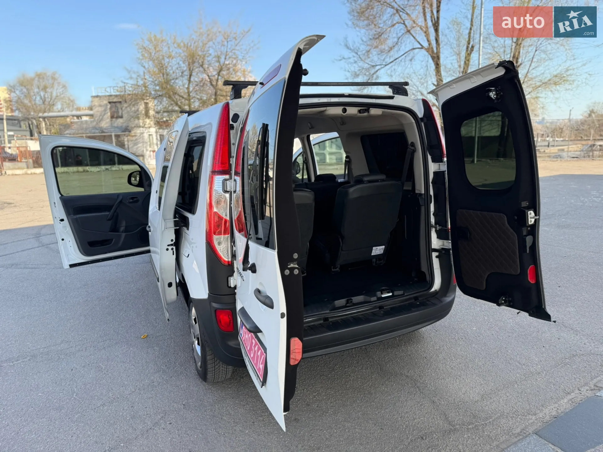 2016 Renault Kangoo - мініатюра 112