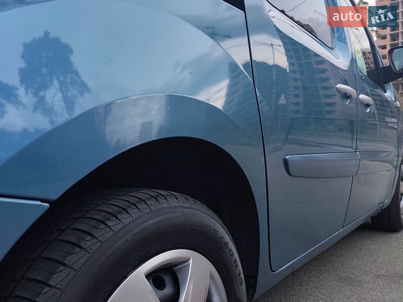 Мінівен Renault Kangoo 2013 в Києві