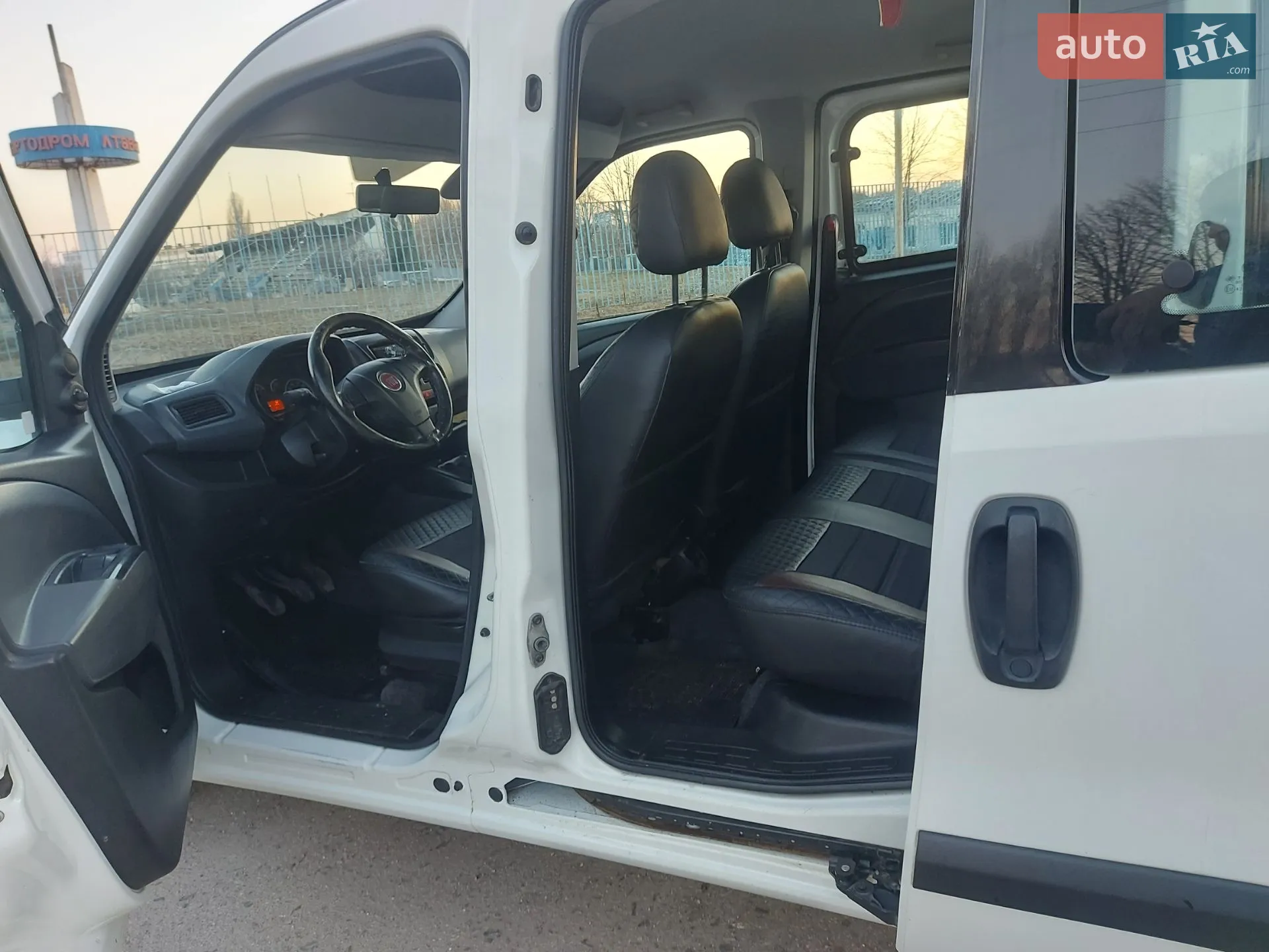 2011 Renault Kangoo - мініатюра 20
