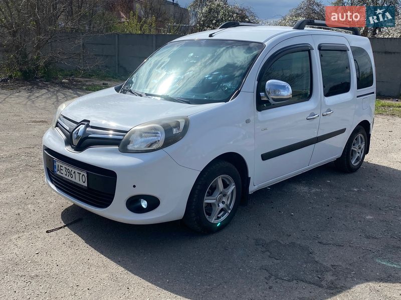 Минивэн Renault Kangoo 2015 в Днепре
