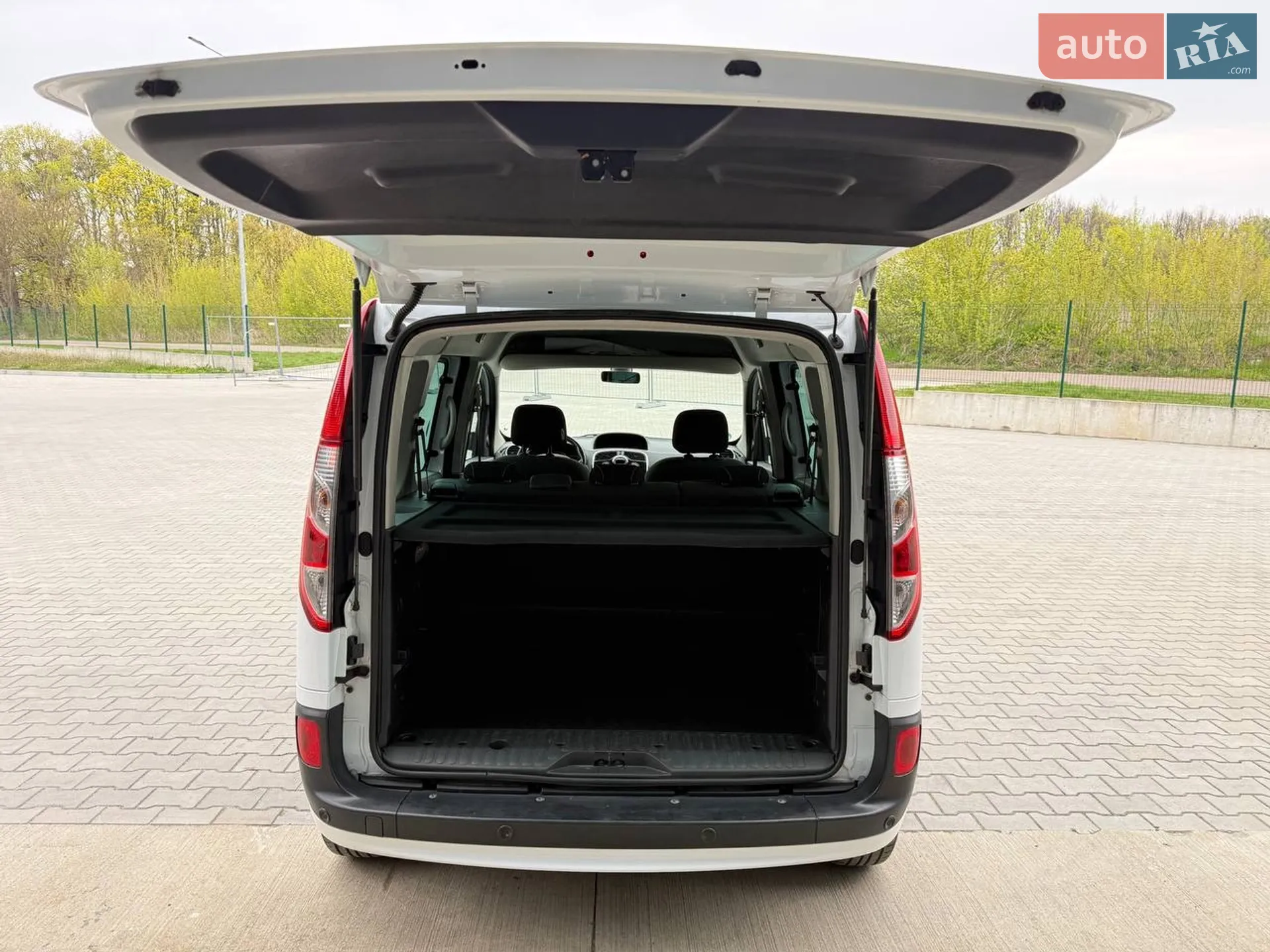 2016 Renault Kangoo - мініатюра 36