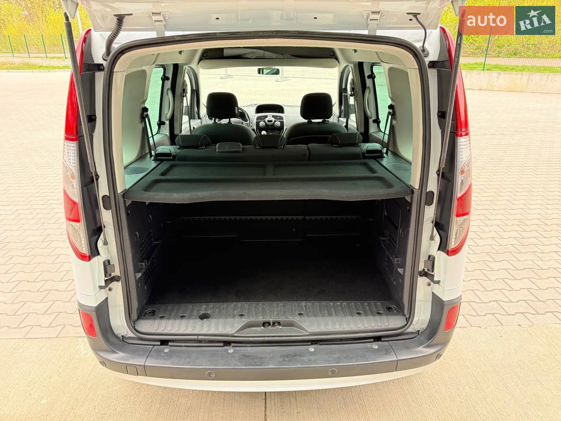 2016 Renault Kangoo - мініатюра 37