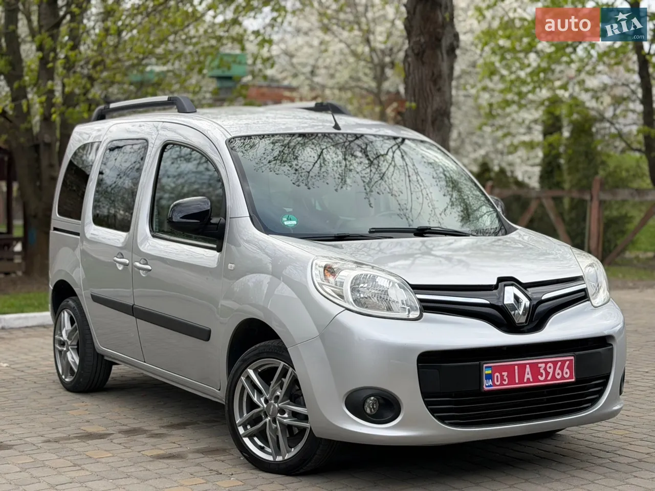 2010 Renault Megane - мініатюра 30