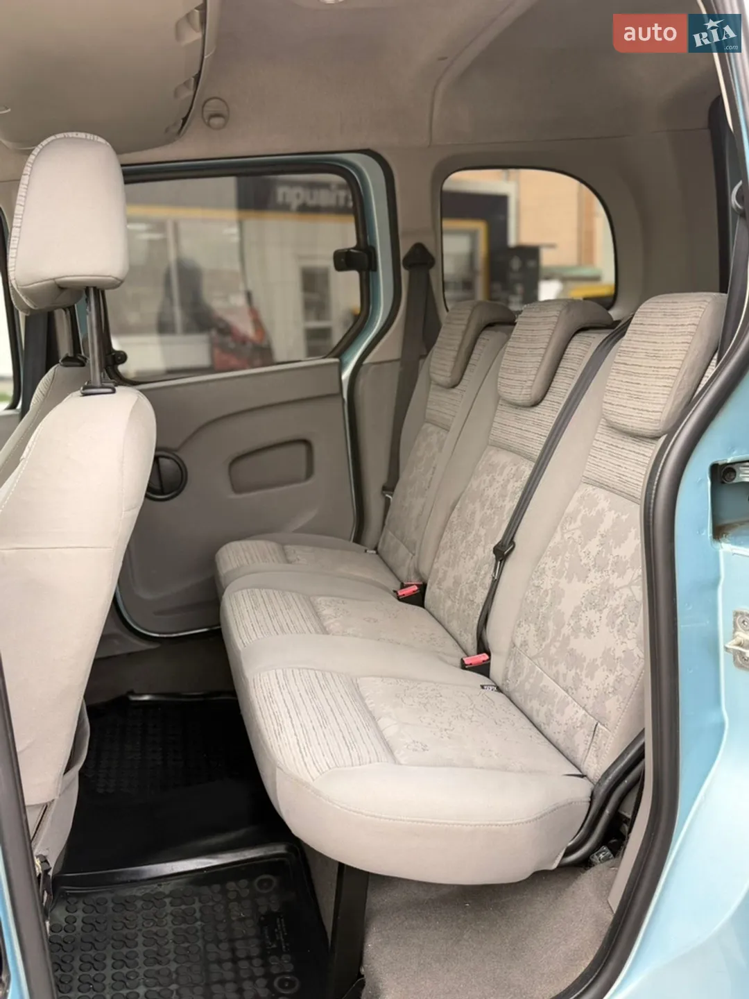 2010 Renault Kangoo - мініатюра 17