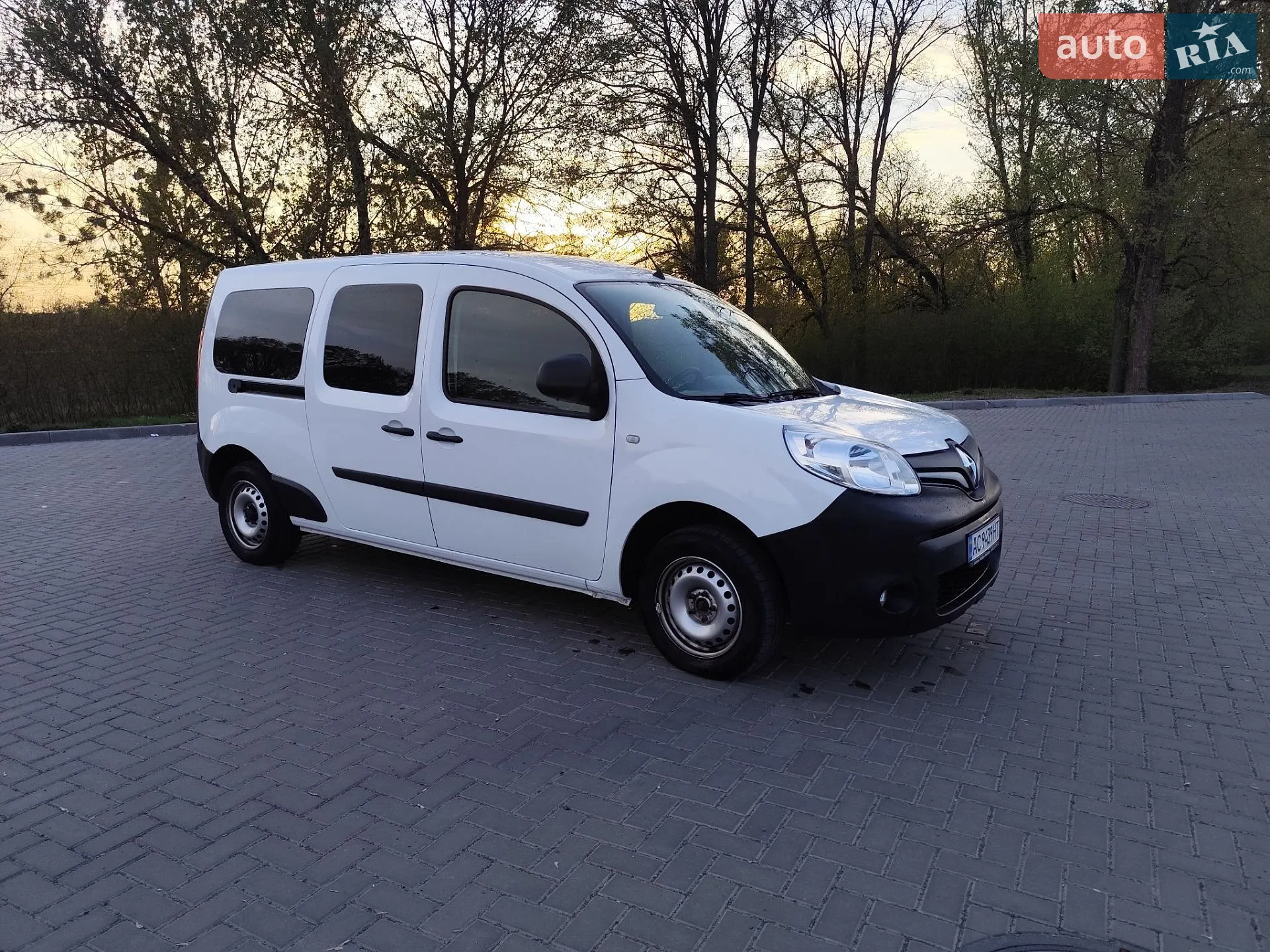 2020 Renault Kangoo - фото 1