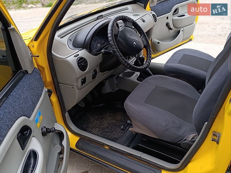 Минивэн Renault Kangoo 2001 в Хмельнике