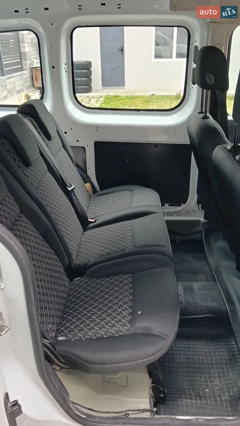 2011 Renault Kangoo - мініатюра 2