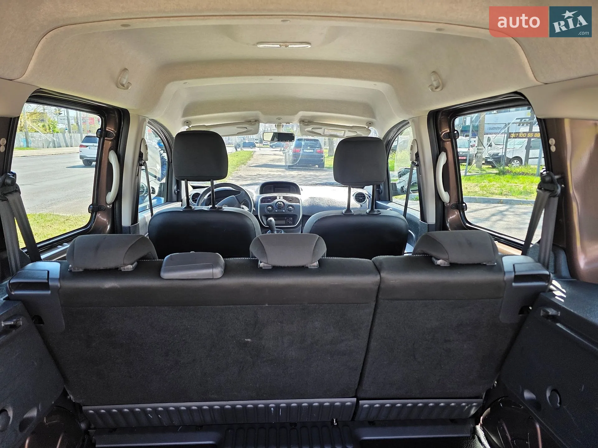 2015 Renault Kangoo - мініатюра 32