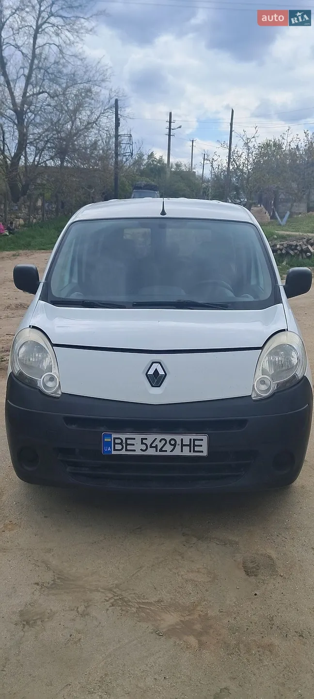 2011 Renault Kangoo - фото 1