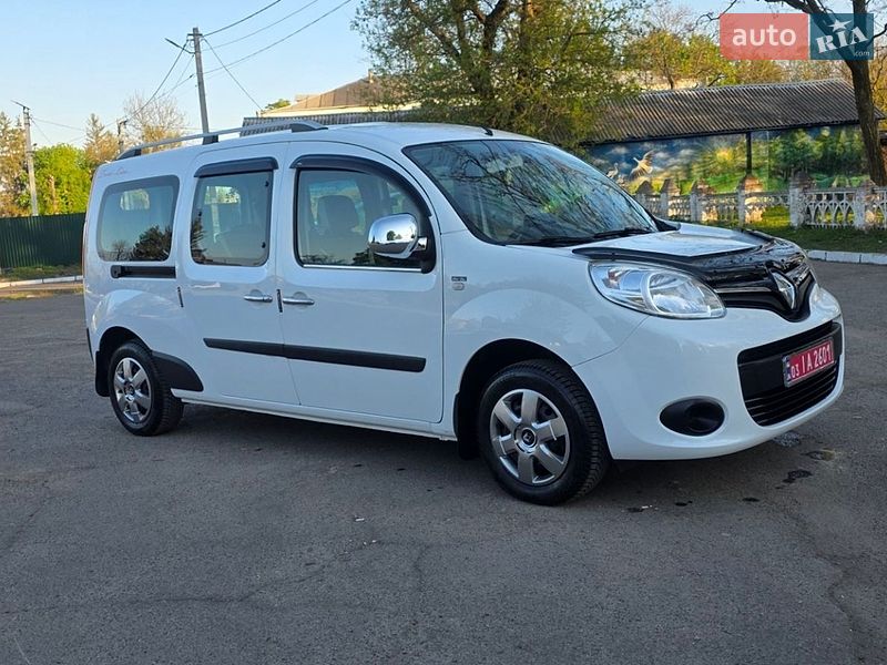 Минивэн Renault Kangoo 2015 в Новоархангельске