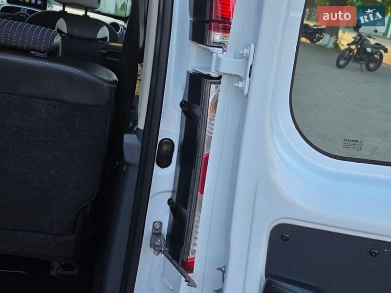 Минивэн Renault Kangoo 2015 в Новоархангельске