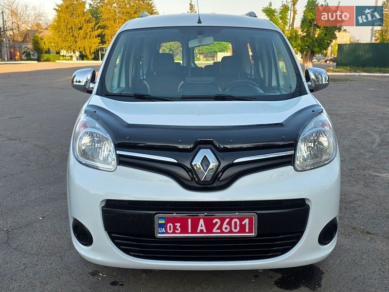 Минивэн Renault Kangoo 2015 в Новоархангельске