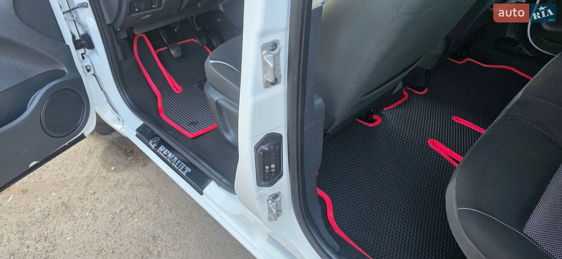 2015 Renault Kangoo - мініатюра 66