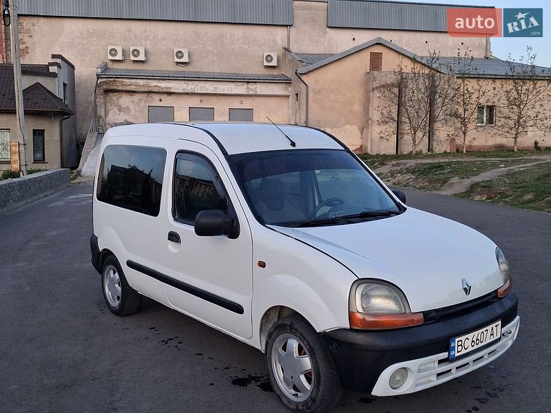 Минивэн Renault Kangoo 2000 в Великих Мостах
