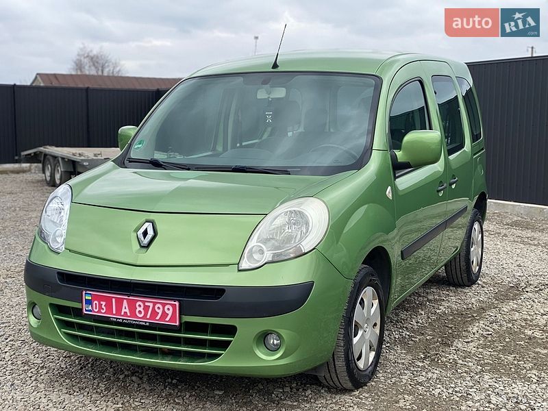 Минивэн Renault Kangoo 2009 в Староконстантинове