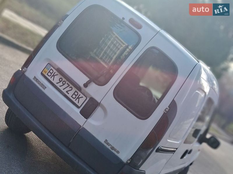 Минивэн Renault Kangoo 2002 в Киеве