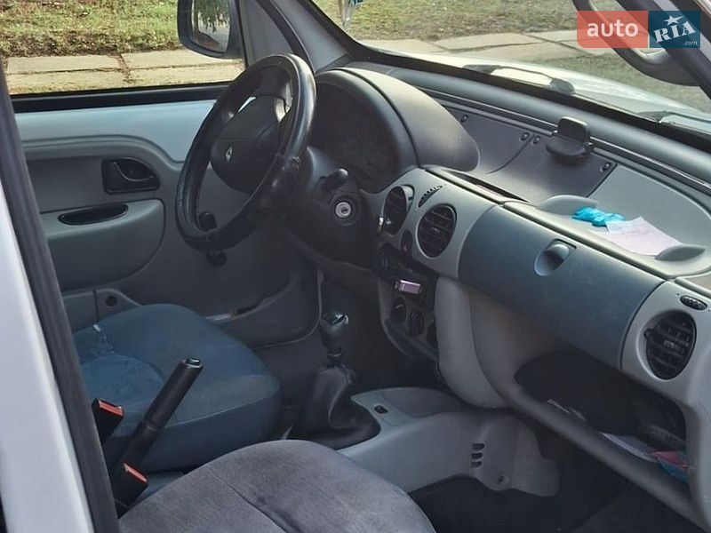 Минивэн Renault Kangoo 2002 в Киеве