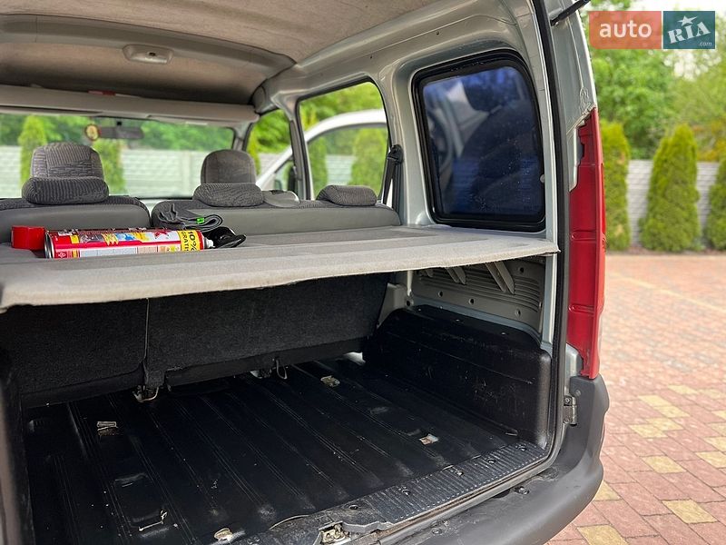 Минивэн Renault Kangoo 2002 в Жовкве
