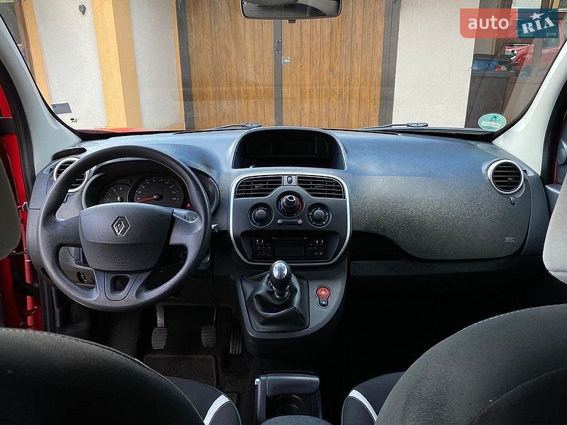 Минивэн Renault Kangoo 2014 в Дубно