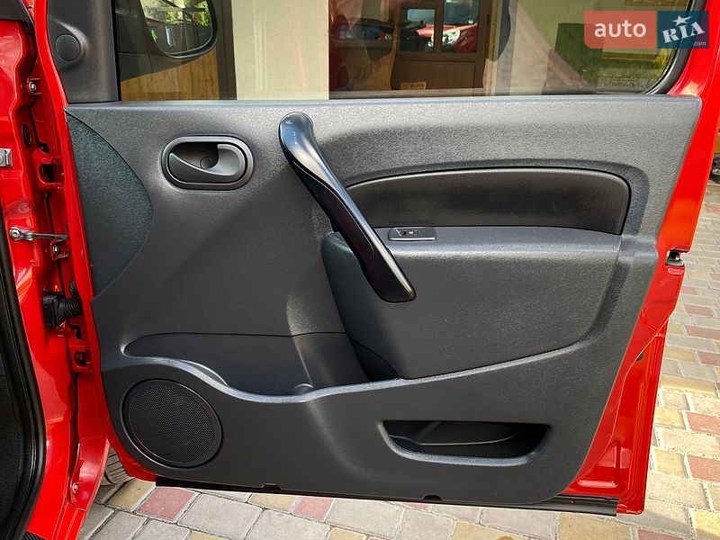Минивэн Renault Kangoo 2014 в Дубно