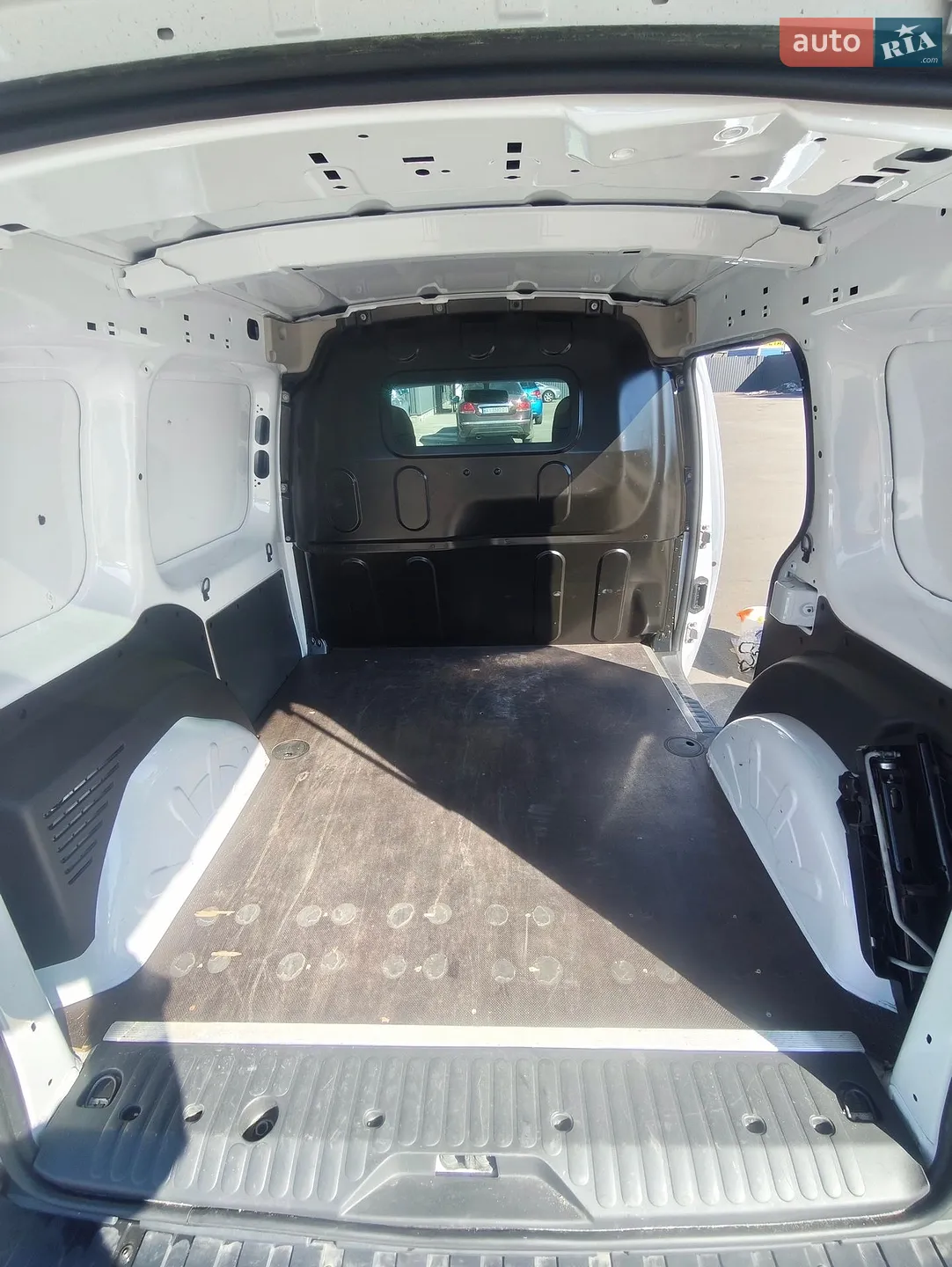 Renault Kangoo 2021 VIN VF1WF000X67380908 фото оголошення 11 з 11