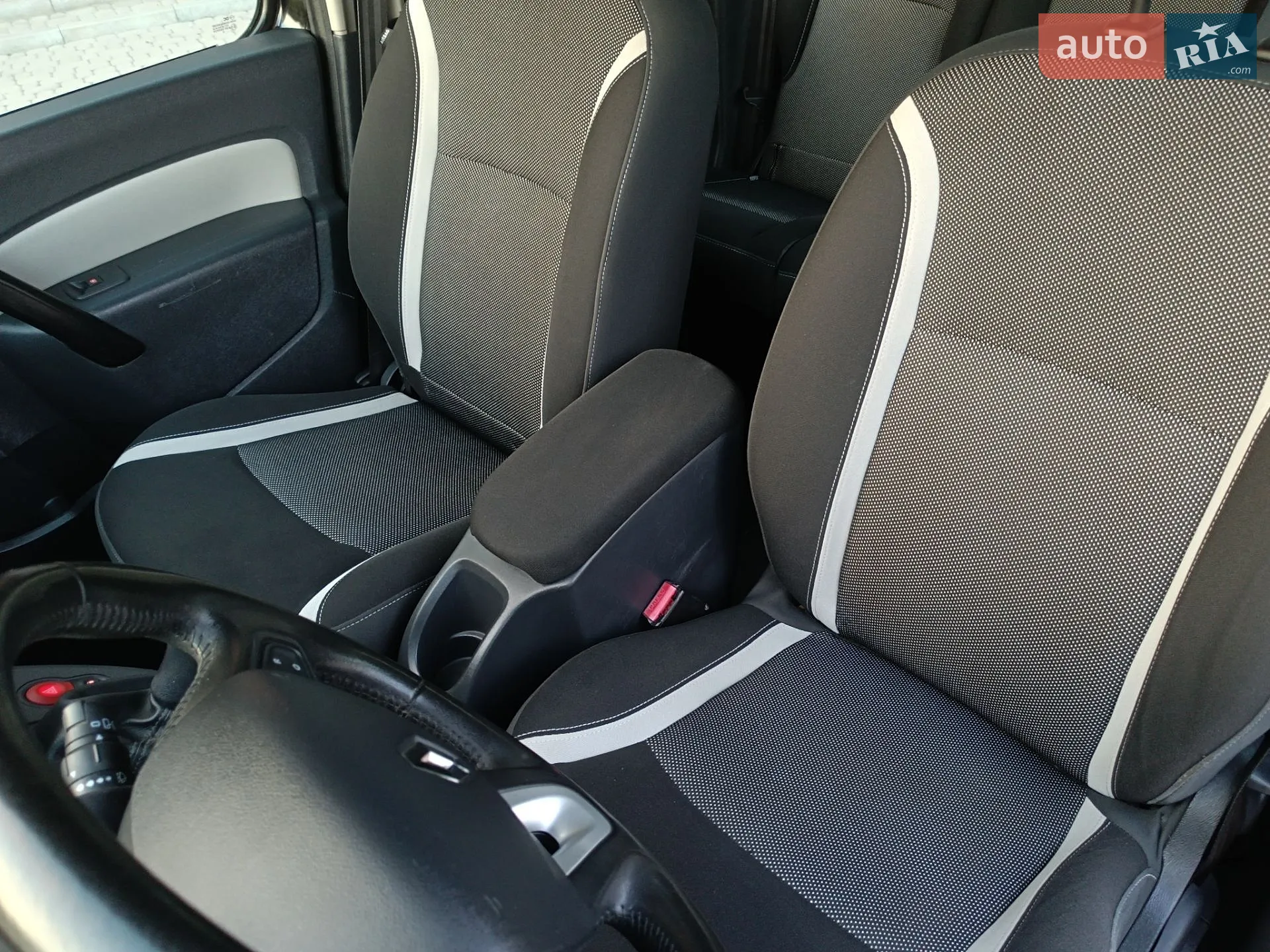 2014 Renault Kangoo - мініатюра 30