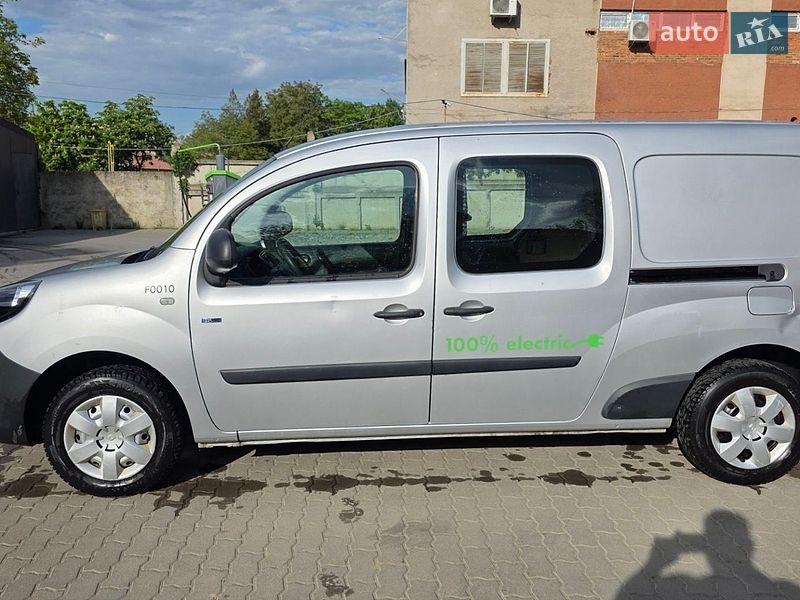 Грузовой фургон Renault Kangoo 2018 в Калуше