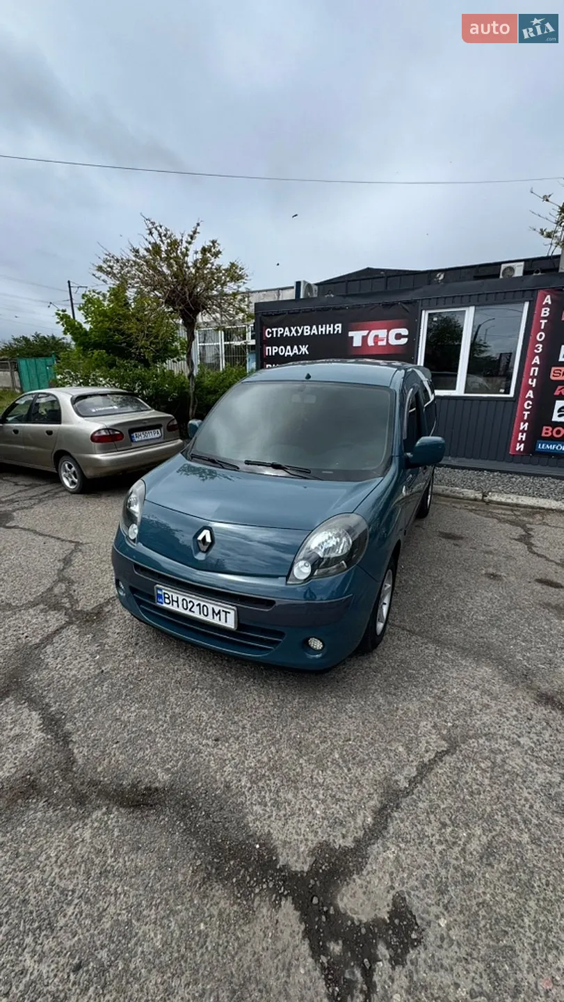 2010 Renault Kangoo - фото 1