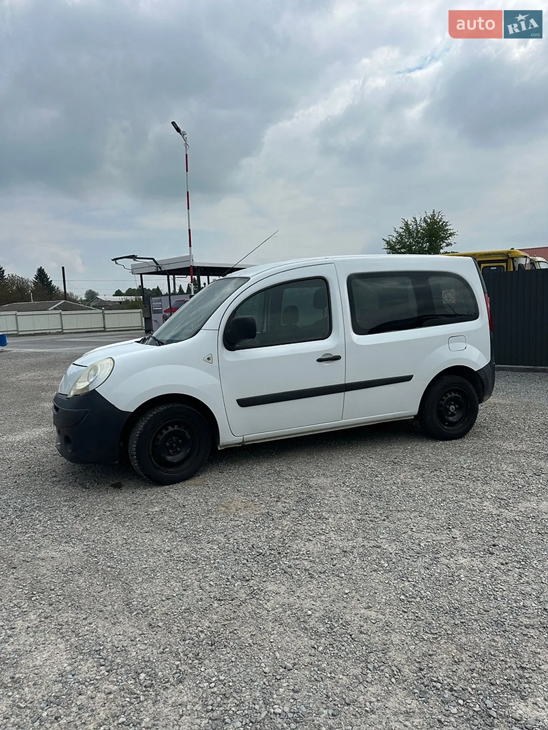 2011 Renault Kangoo - мініатюра 2