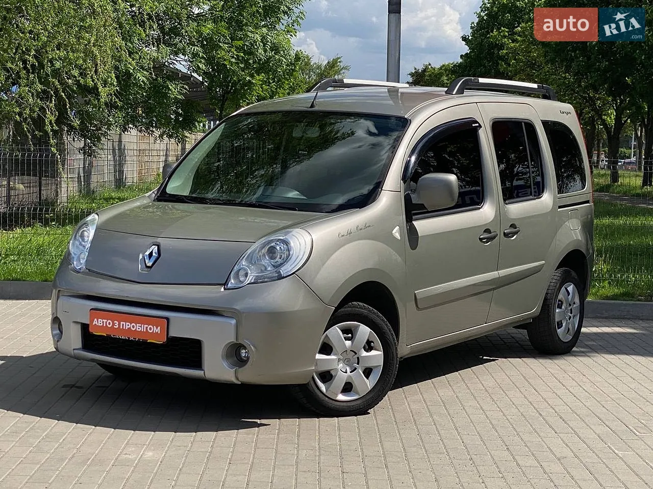 2010 Renault Kangoo - мініатюра 2