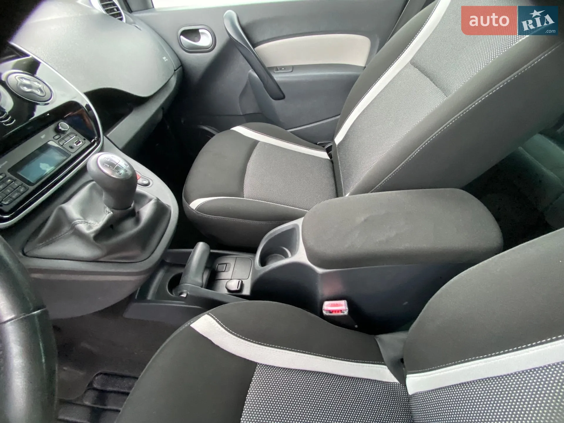 2015 Renault Kangoo - мініатюра 58