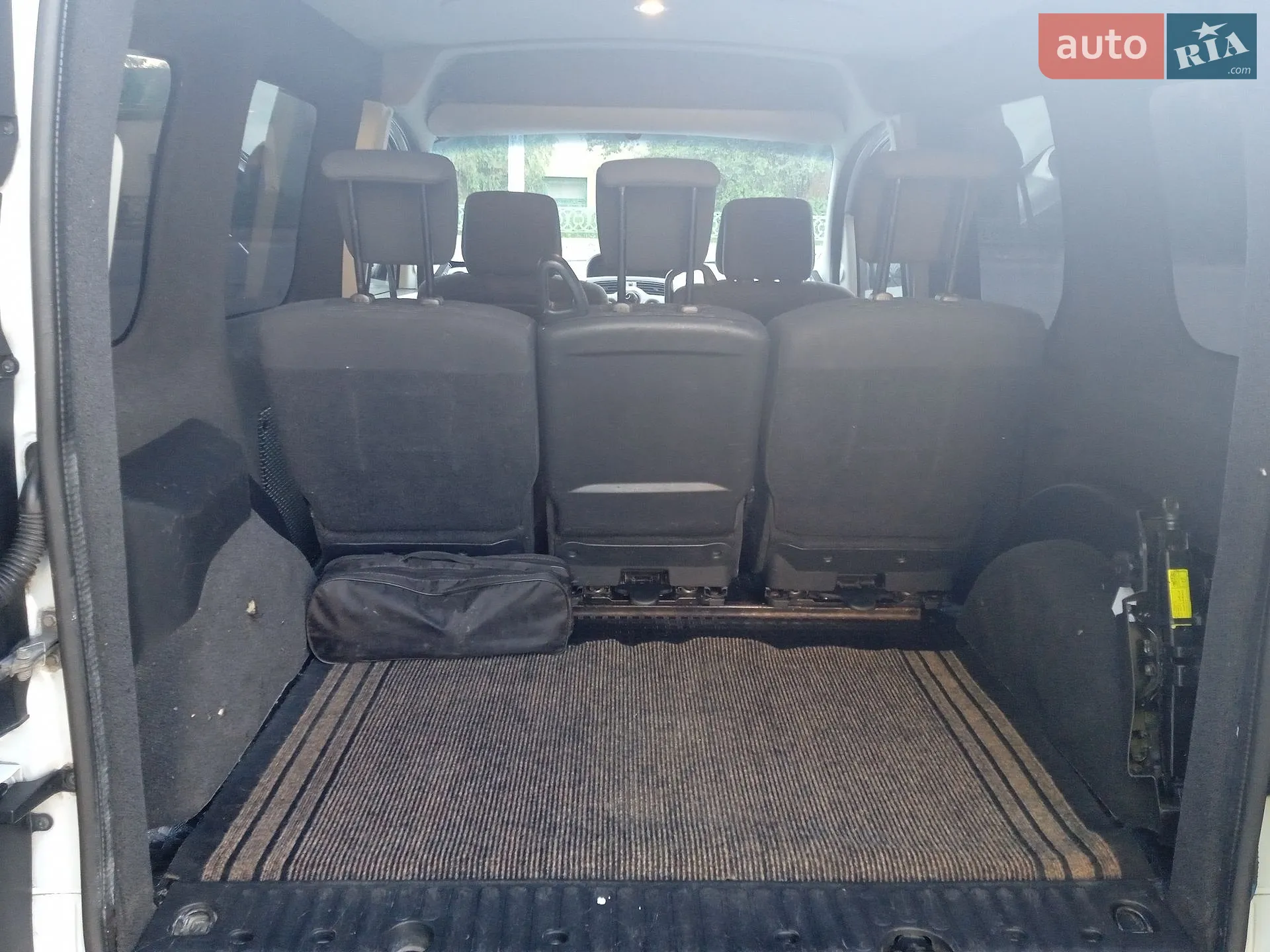 2011 Renault Kangoo - мініатюра 22
