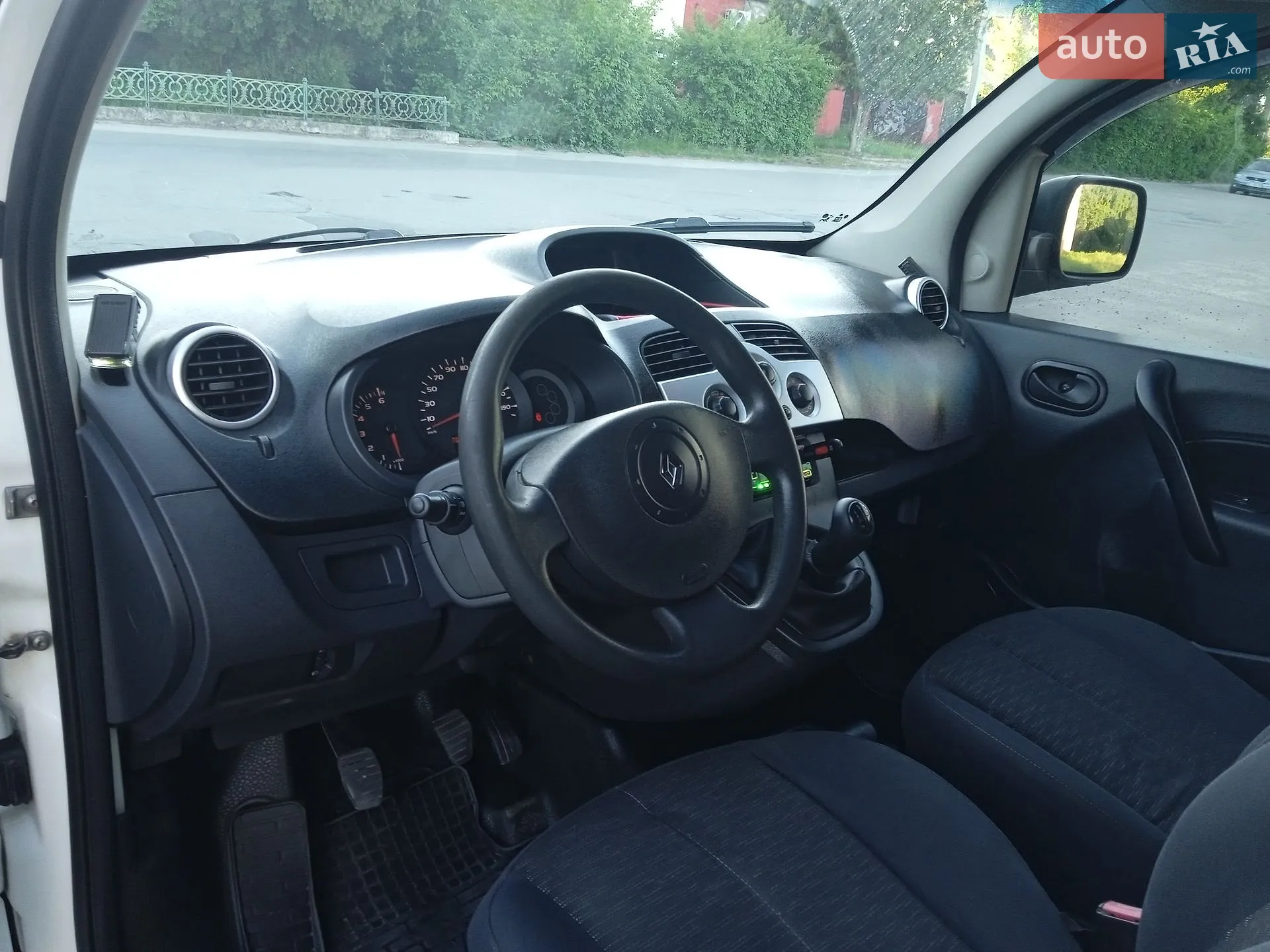 2011 Renault Kangoo - мініатюра 27